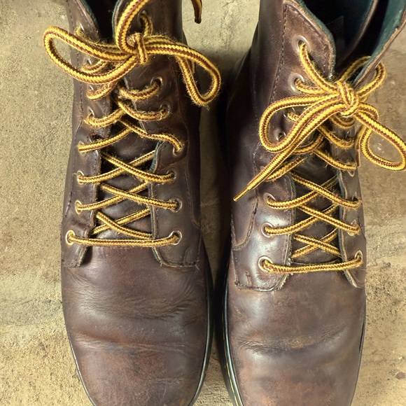 DR. MARTENS Combs Brown Leather Lace Up Combat Boots Mens 10 Womens 11 READ - Picture 1 of 12